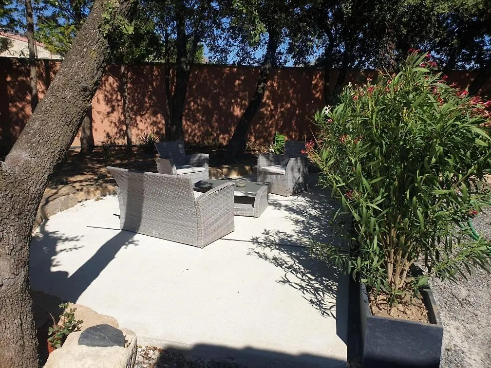 Holiday home Logement Independant Pour 4Ou 5 Personnes, 2 Chambres Aureille France